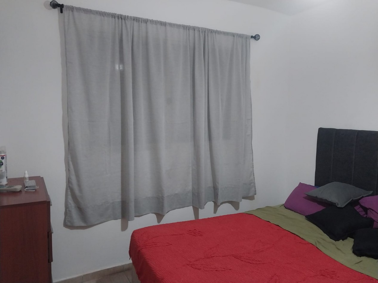 Temporario: Departamento 1 dormitorio. contrafrente con cochera opcional inmejorable ubicacion a 100 mts del rio y Bv. Oroño