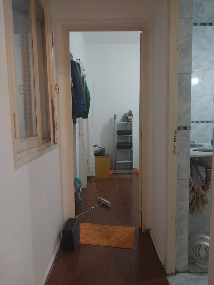 Departamento interno estilo pasillo en Planta Baja 1 dormitorio  pleno centro San Luis al 1100 ideal inversores destinado a un alquiler temporario