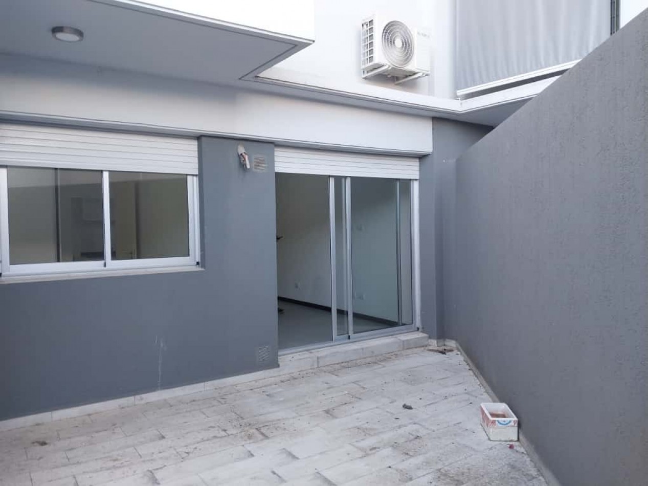 Departamento 1 dormitorio a estrenar con patio excelente ubicacion Facultades 1° piso contrafrente