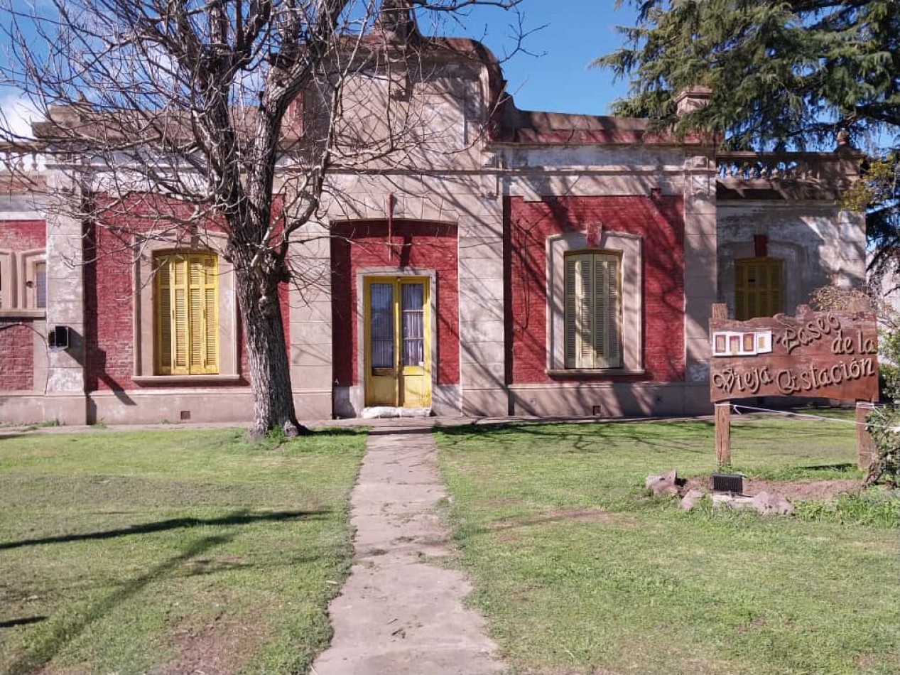 Terrenos de 300 m2 a 500 m2 con una entrega , cuotas fijas  amplia financiacion  en pesos / se Acepta vehiculo en parte de pago