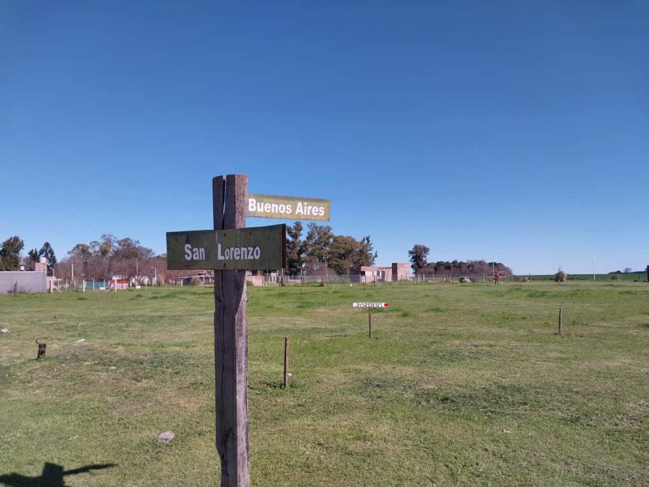 Terrenos de 300 m2 a 500 m2 con una entrega , cuotas fijas  amplia financiacion  en pesos / se Acepta vehiculo en parte de pago