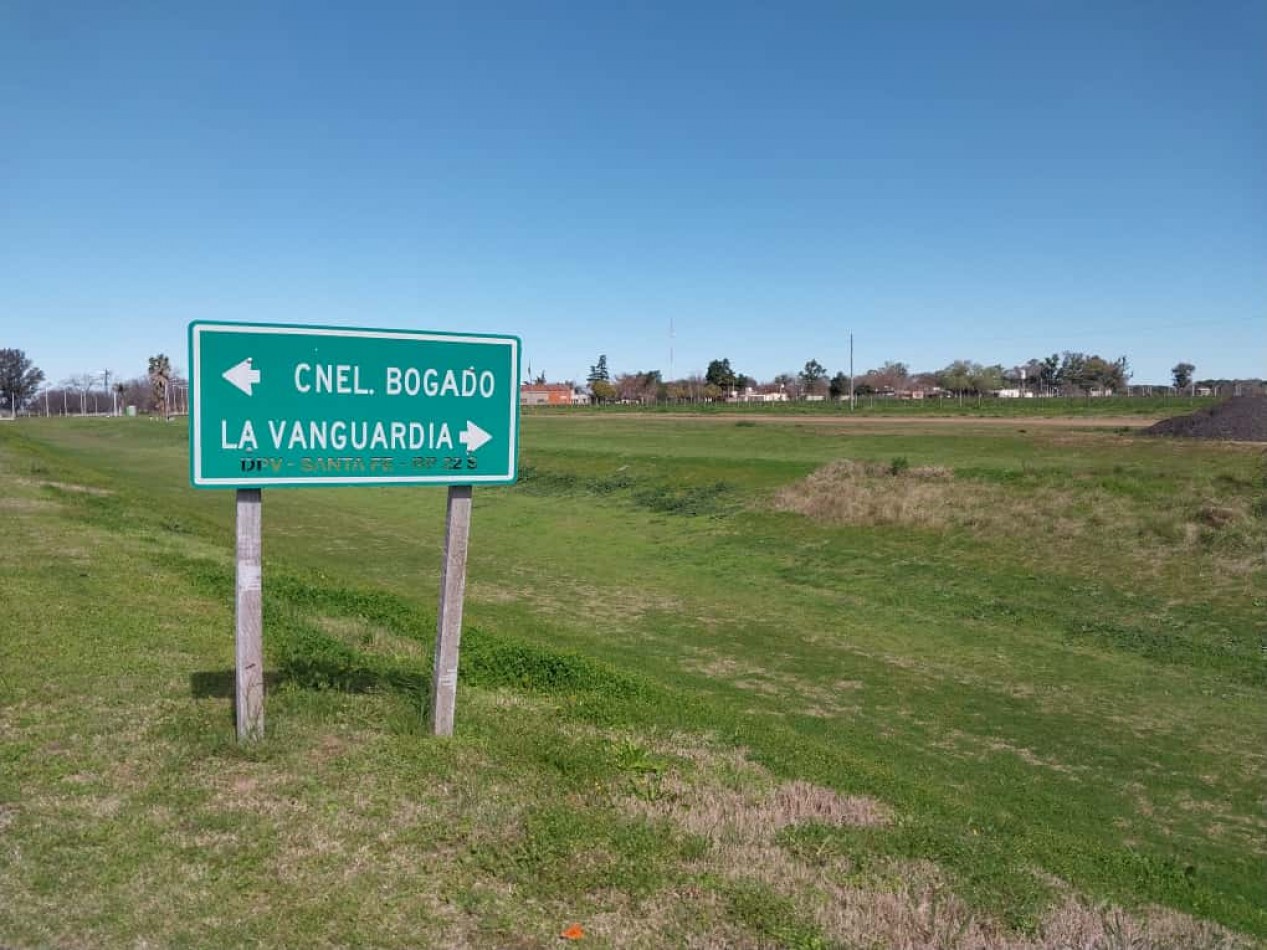 Terrenos de 300 m2 a 500 m2 con una entrega , cuotas fijas  amplia financiacion  en pesos / se Acepta vehiculo en parte de pago