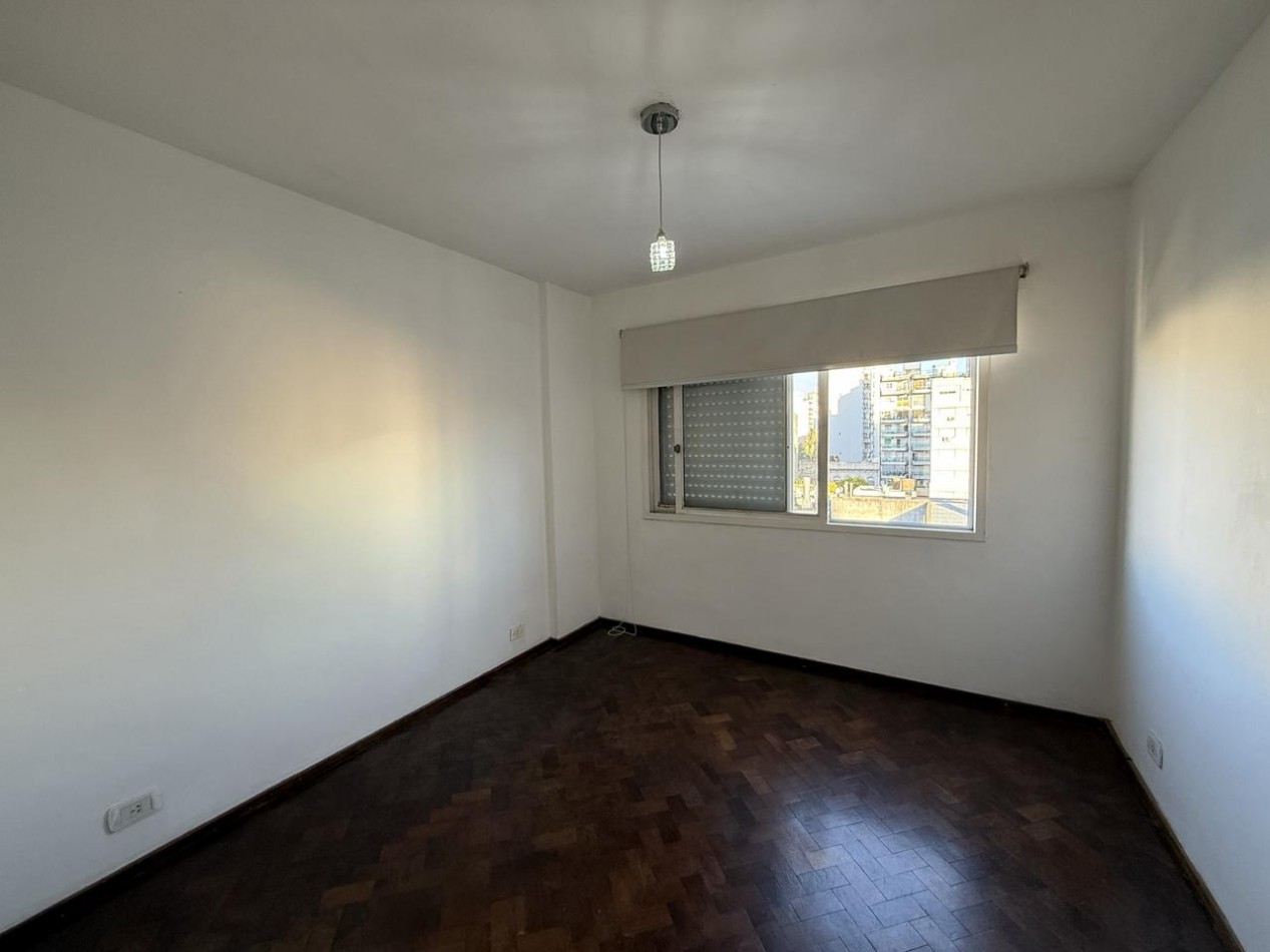 Departamento 1 dormitorio excelente al contrafrente amplia luminosidad y ventilacion España al 400 6to piso