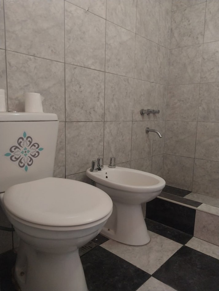 Departamento al frente en 2 plantas con patio amplio luminoso Zona Norte