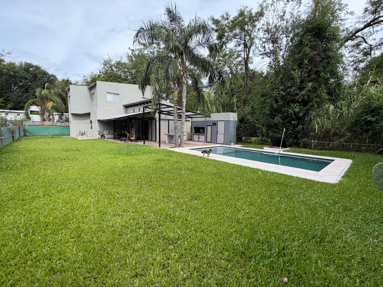 CASA ESTILO FIN DE SEMANA AMOBLADA EN ALQUILER PERMANENTE - CONFORT, PARQUE Y UBICACION ESTRATEGICA