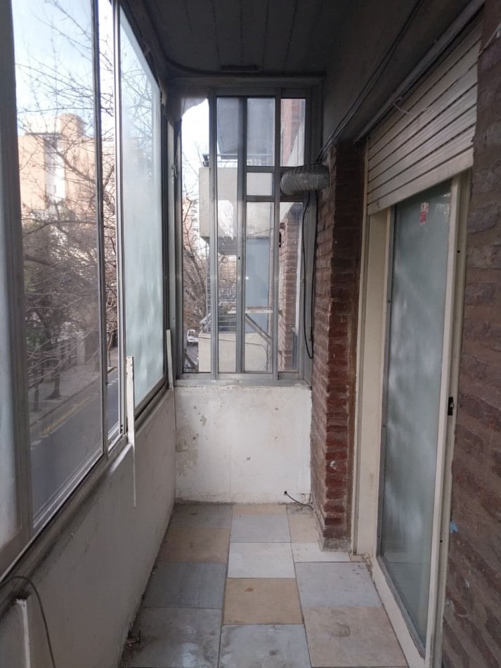 ALQUILER SEMIPISO AL FRENTE 2 DORMITORIOS BARRIO MARTIN ALEM ESQUINA MONTEVIDEO