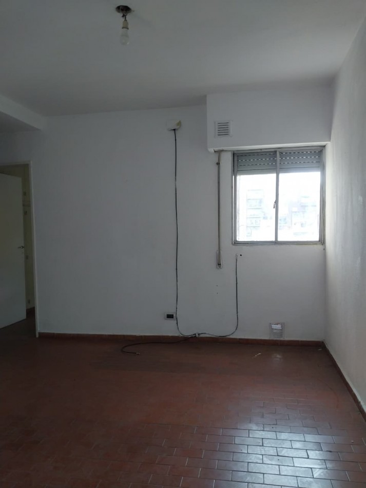 Departamento 1 Dormitorio contrafrente Barrio Abasto ideal para Flipping Inmobiliario