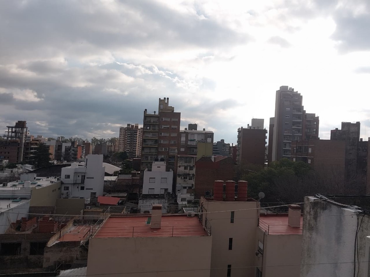 Departamento 1 Dormitorio contrafrente Barrio Abasto ideal para Flipping Inmobiliario