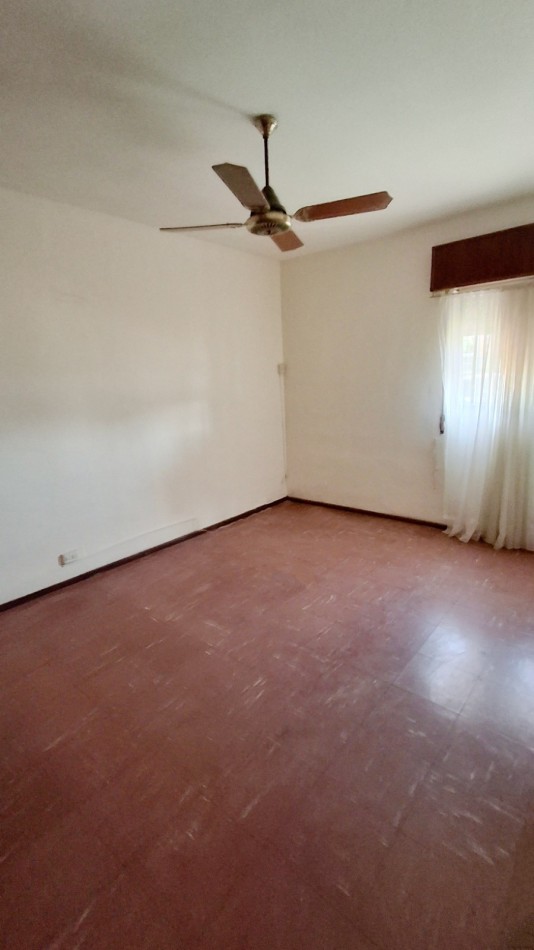 Venta amplio Departamento en Planta Baja 3 Dormitorios Barrio Rucci 