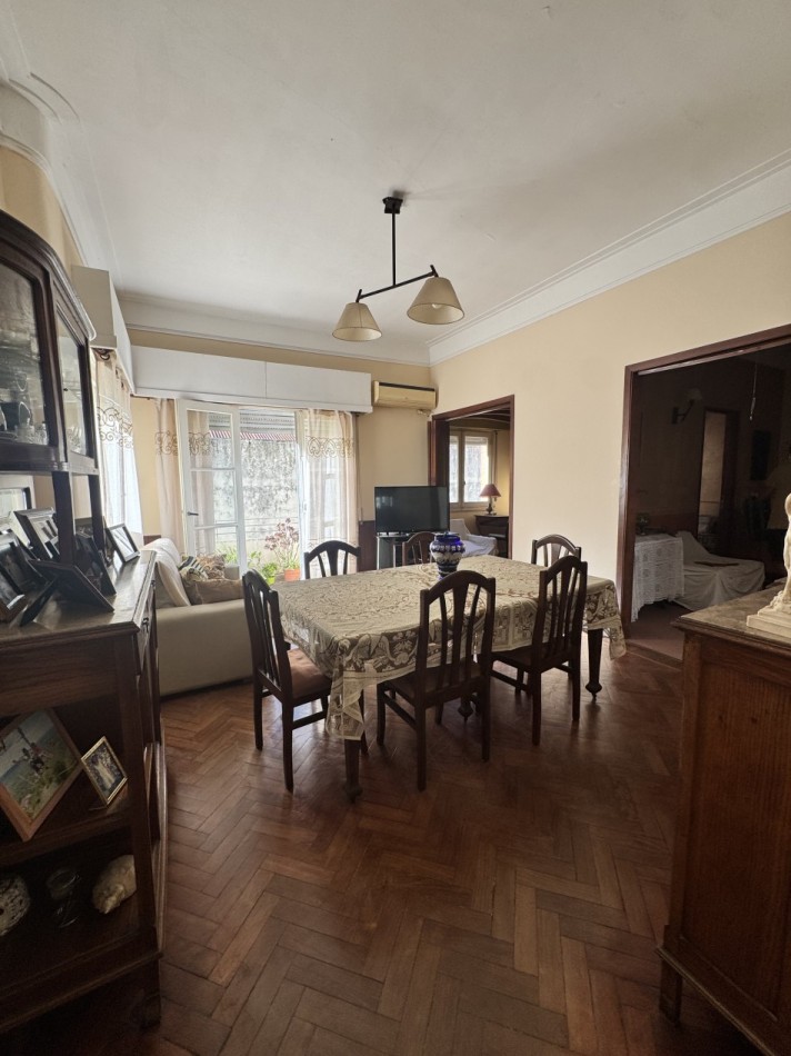 Departamento interno de pasillo 1° piso de escalera apto credito - se escuchan ofertas 