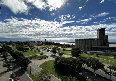 Departamento Semipiso exclusivo al frente en esquina vista total al rio 2 dormitorios con cochera Puerto Norte Posibilidad de ´Permuta en parte de pago