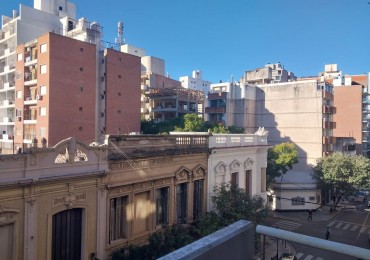 Semipiso al frente 2 dormitorios excelente ubicacion Italia al 1500